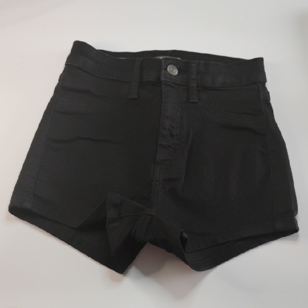 WILD FABLE Black High Waist Women's Shorts Size 00/24 Classic Minimalist Casual